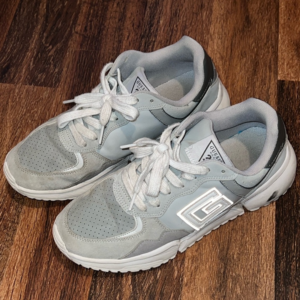 Guess Sneakers